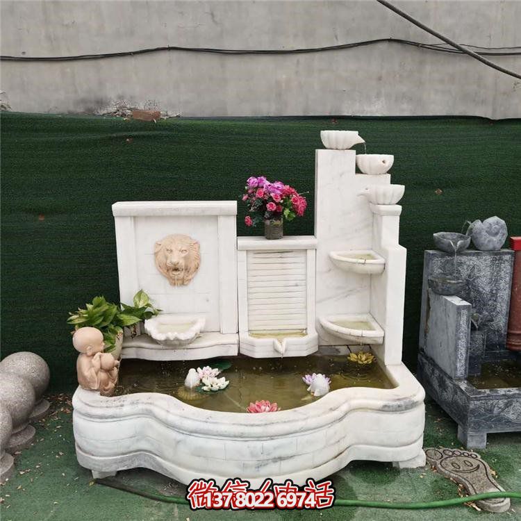 家居擺件，流水環(huán)繞庭院